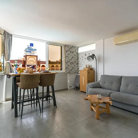 Penthouse Playa De Ingles Near Yumbo With Pool & Parking *