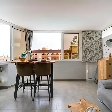 Penthouse Playa De Ingles Near Yumbo With Pool & Parking Apartament Playa del Inglés