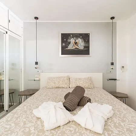 Penthouse Playa De Ingles Near Yumbo With Pool & Parking * Playa del Inglés