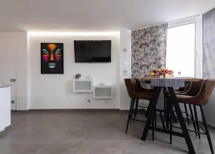 Apartment Attico Playa De Ingles Near Yumbo With Parking